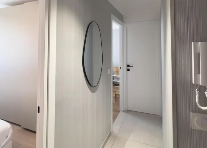 Le Rossini Center Airco Parking For 4 By Sunset 昂蒂布