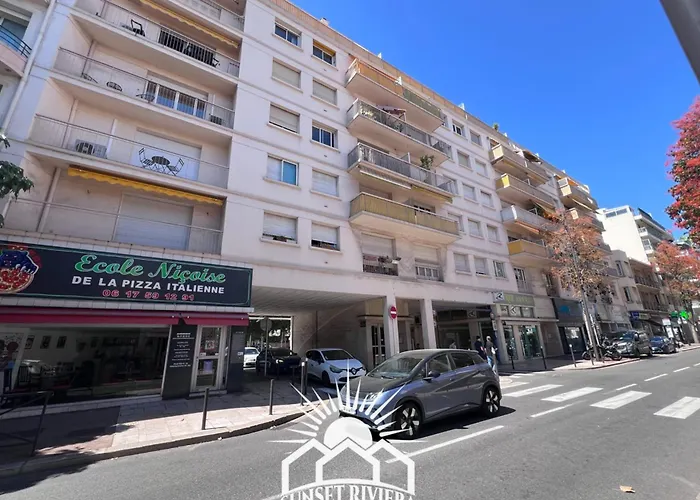 公寓 Le Rossini Center Airco Parking For 4 By Sunset 昂蒂布