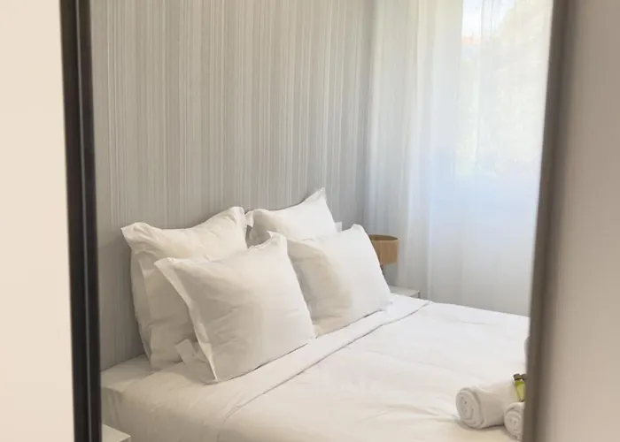 Le Rossini Center Airco Parking For 4 By Sunset *