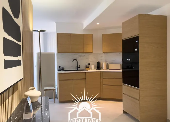 Daire Le Rossini Center Airco Parking For 4 By Sunset Antibes