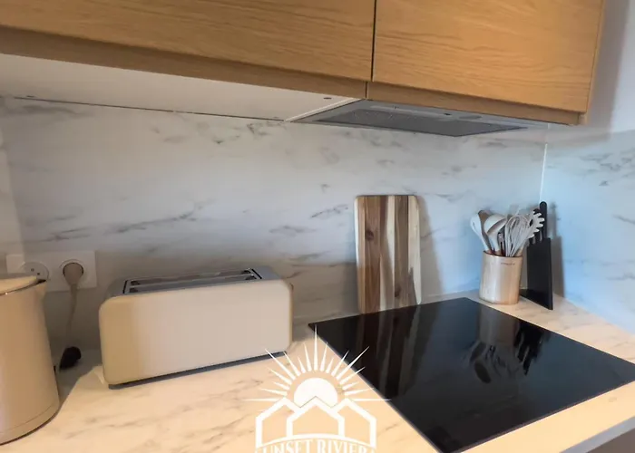 Le Rossini Center Airco Parking For 4 By Sunset *