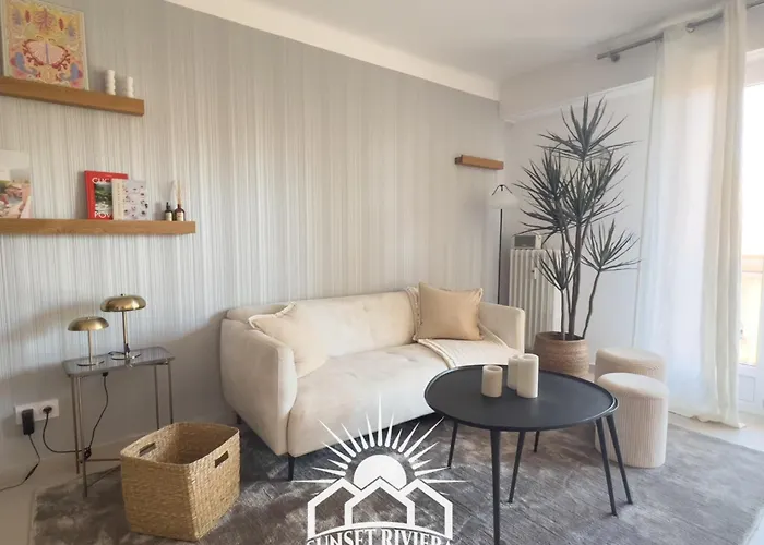 Daire Le Rossini Center Airco Parking For 4 By Sunset